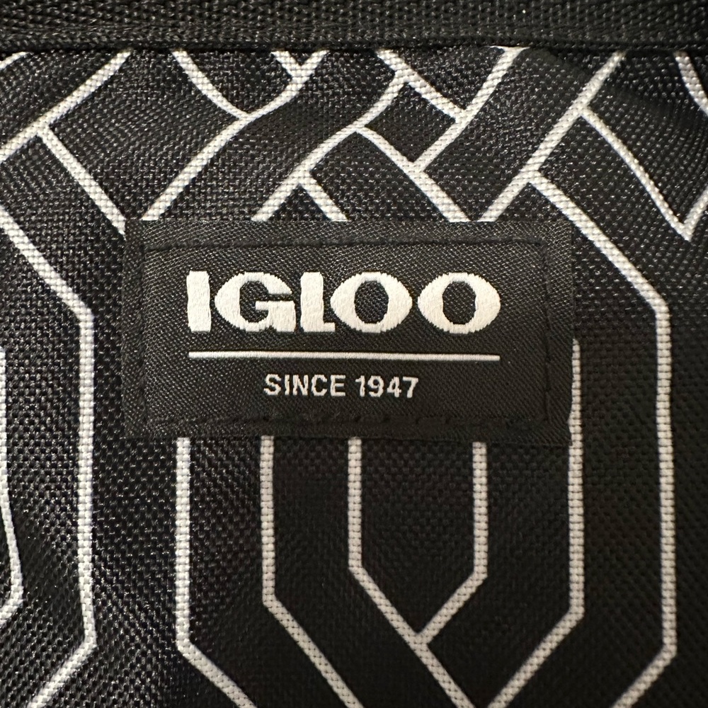 Igloo Insulated Lunch Bag Black Geometric Print Thermal Cooler Tote - Picture 3 of 16